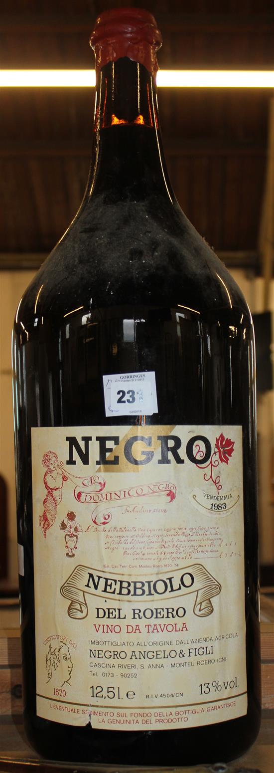 Advertising bottle of 1983 Negro wine